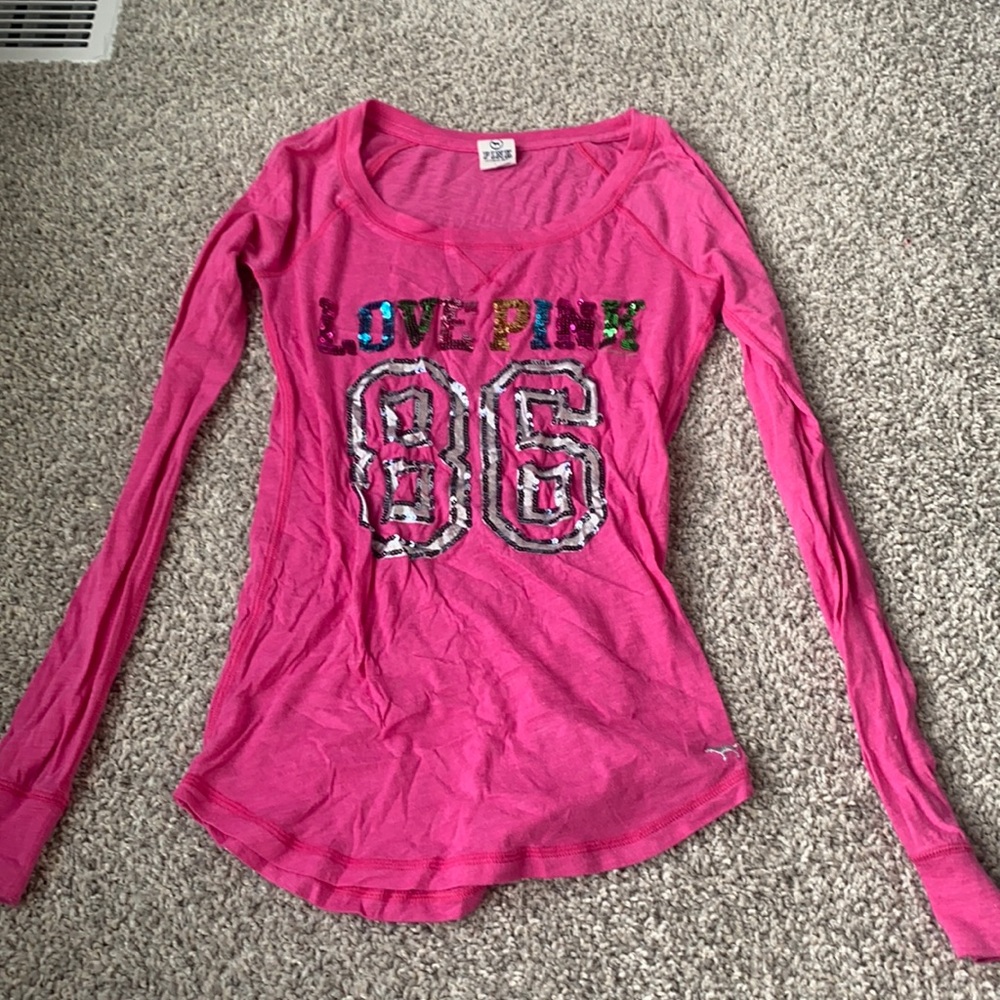 PINK Victoria’s Secret long sleeve